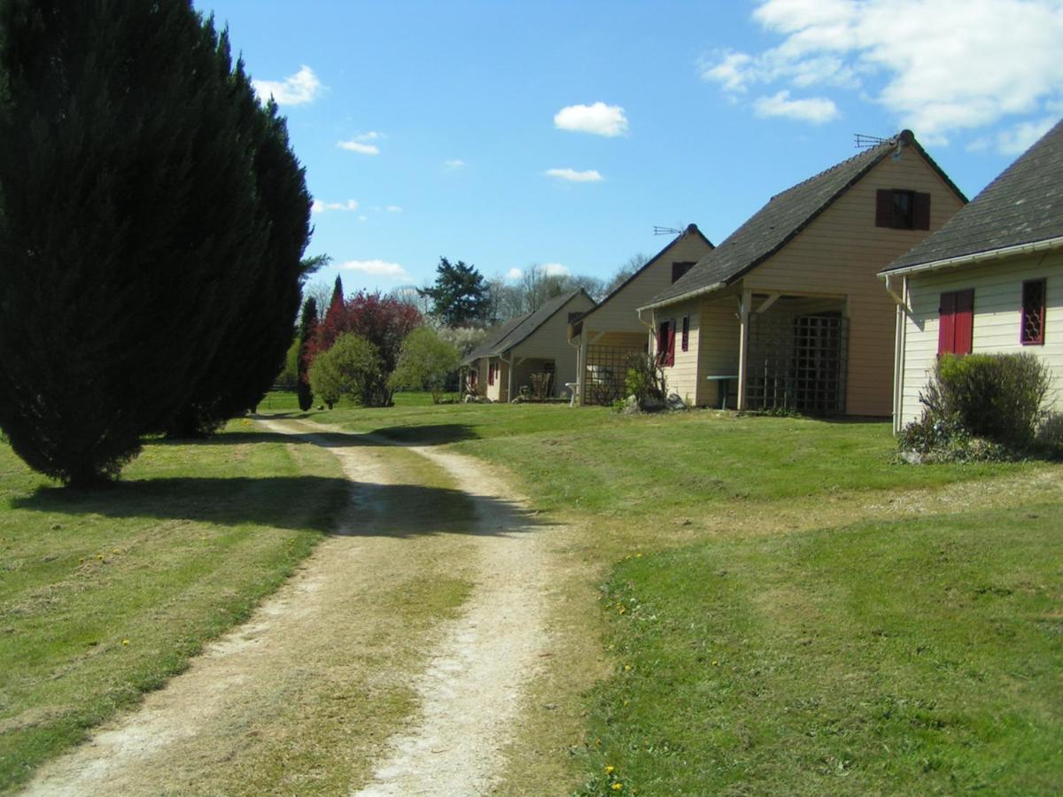 Domaine De Vaulatour. Villa Payzac  Kültér fotó