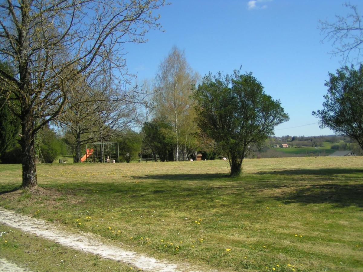 Domaine De Vaulatour. Villa Payzac  Kültér fotó